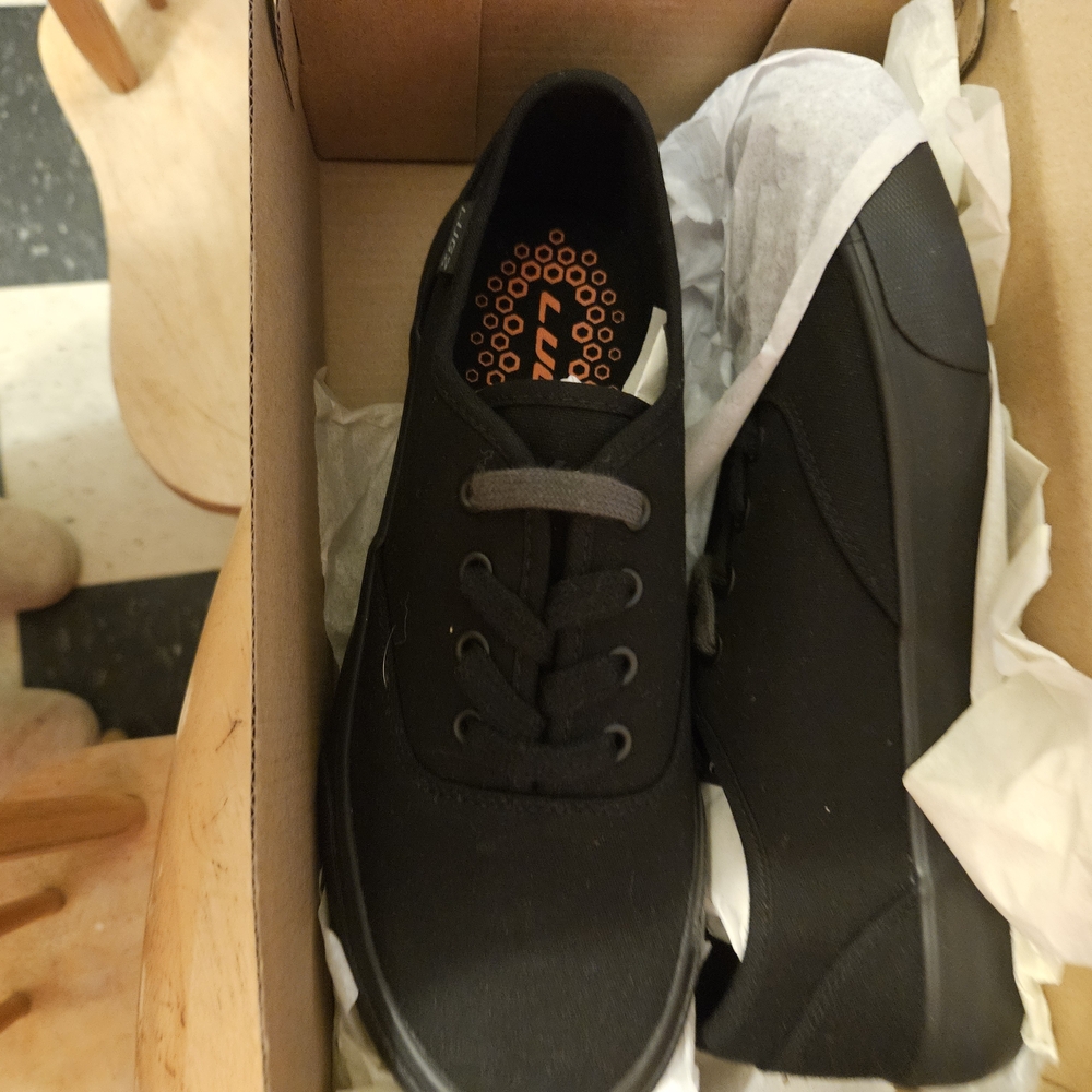 Worn - Lugz Black Women's Sneakers
